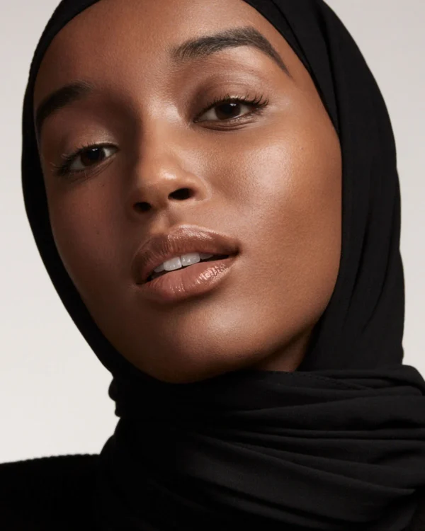 Eaze Drop Blurring Skin Tint - Image 5